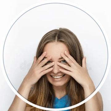 Examples of Peekaboo profile photo poses